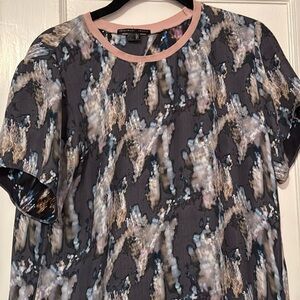 Theysken’s Theory short sleeve silk top